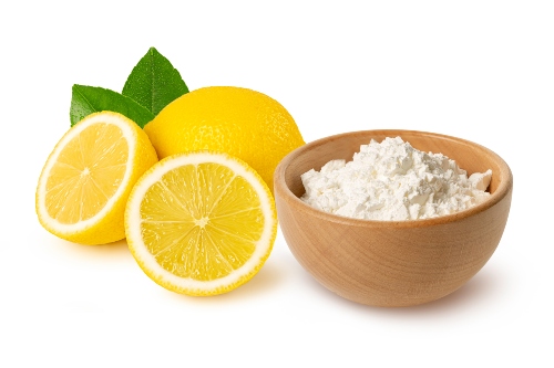 citron et bicarbonate de soude dans un bol